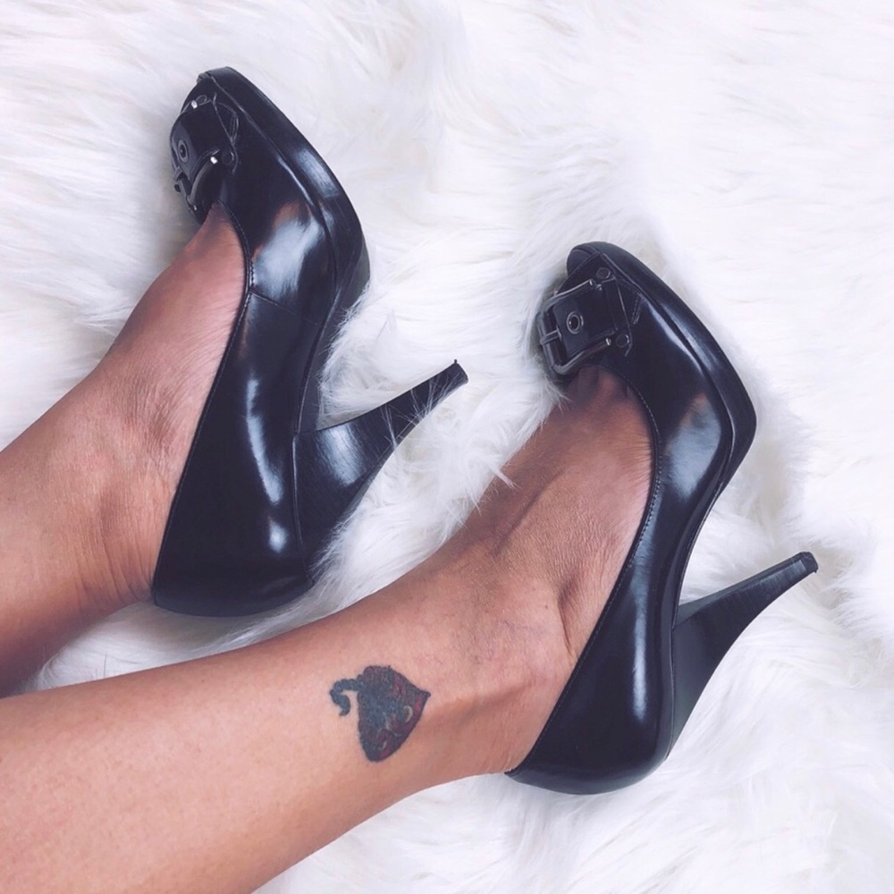 J Vincent open toe sexy pumps sz 8